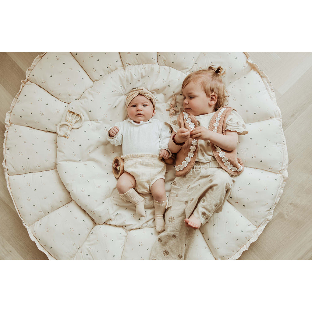 Play&Go Coco Moon, Tre-i-ett babyteppe, økologisk - Bloom Moon