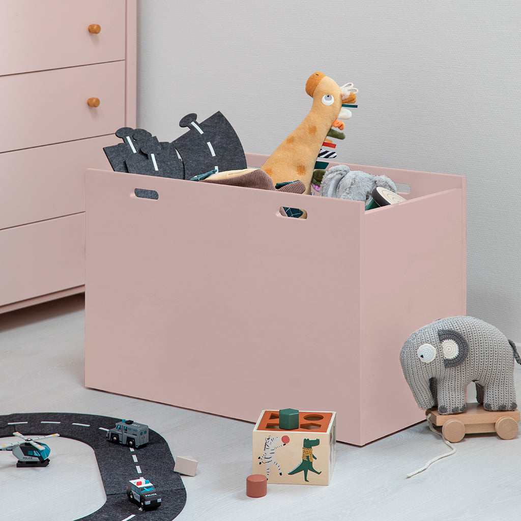 By Aulum Dana oppbevaringskasse med hjul, tilgjengelig i 30 eller 40 cm dybde – Blush