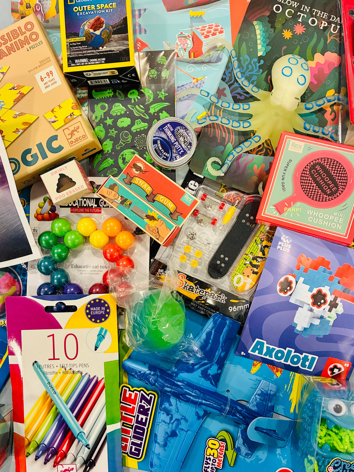 Ferdig pakkekalender, Gutt 7-9 år - FORHÅNDSBESTILL - sendes i uke 39