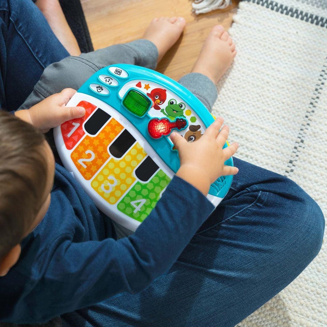 BABY Einstein musikkleketøy for de minste, Klaver