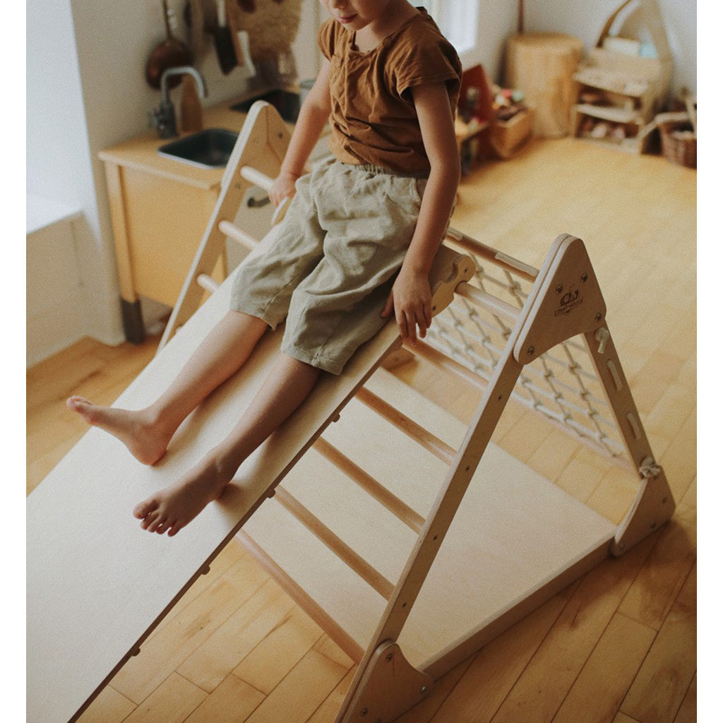 Kinderfeets Pikler Ramp & Slide, Rampe og sklie