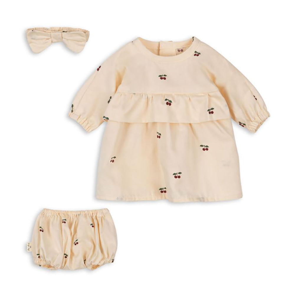 Konges Sløjd dukketøj sæt med kjole, bloomers og hue i cherry print