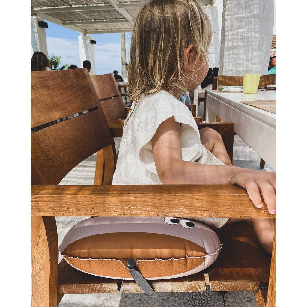 Noui Noui Have a seat, Oppustelig sittepute for barn - Stripes nude/mustard