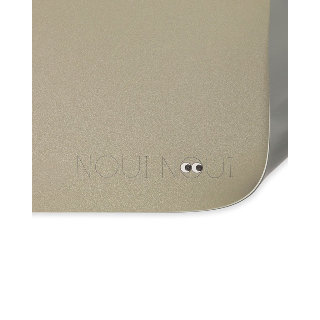 Noui Noui Floor mat, stolunderlag – Olive hazel gray