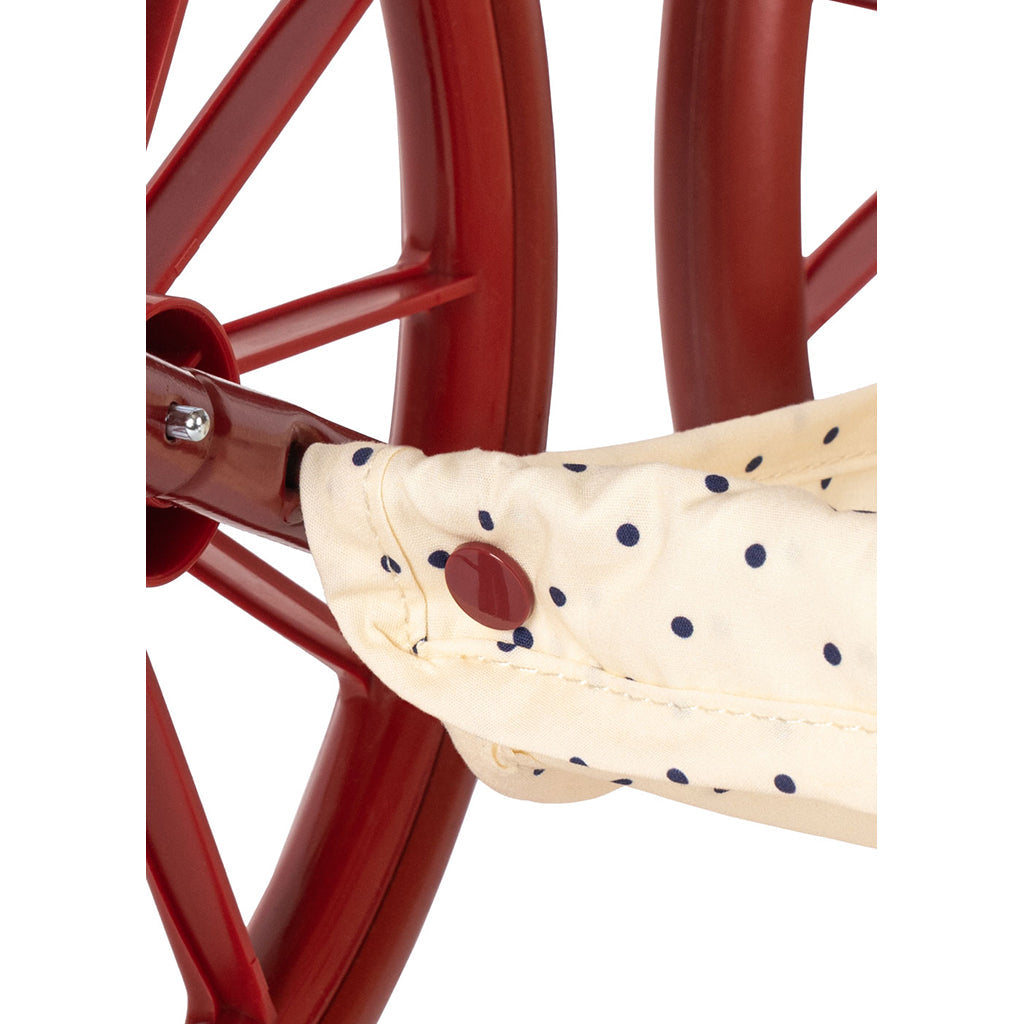 Konges Sløjd Minnie Dukkevogn, Estate dot