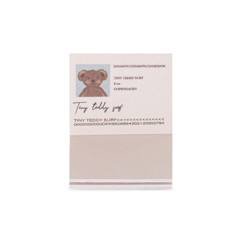 Konges Sløjd Teddy på reise, Bamse i reisekoffert