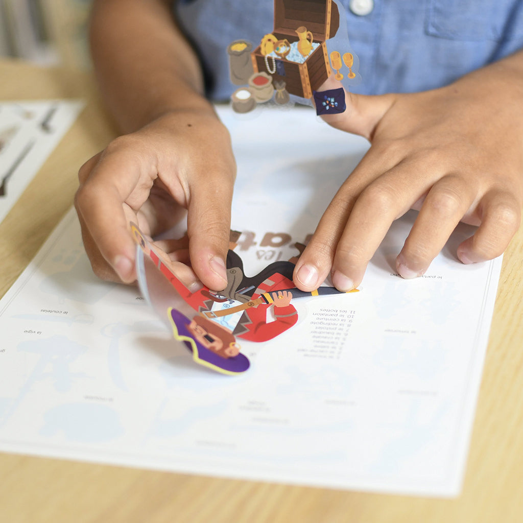 Poppik klistremosaiikk i papir, miniplakat og 30 stickers - Pirat