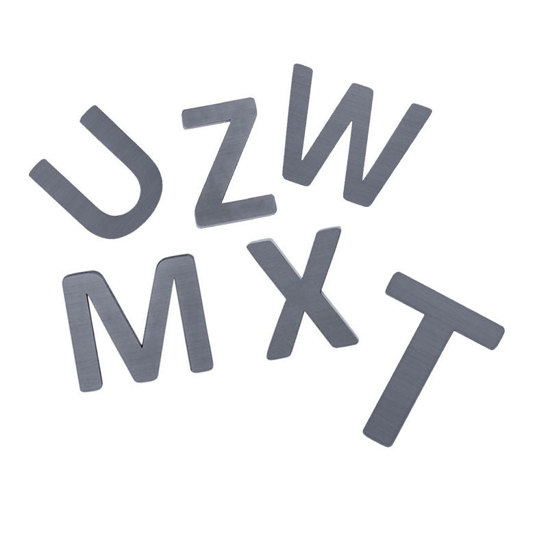 Bokstaver i tre, A - Å - grå