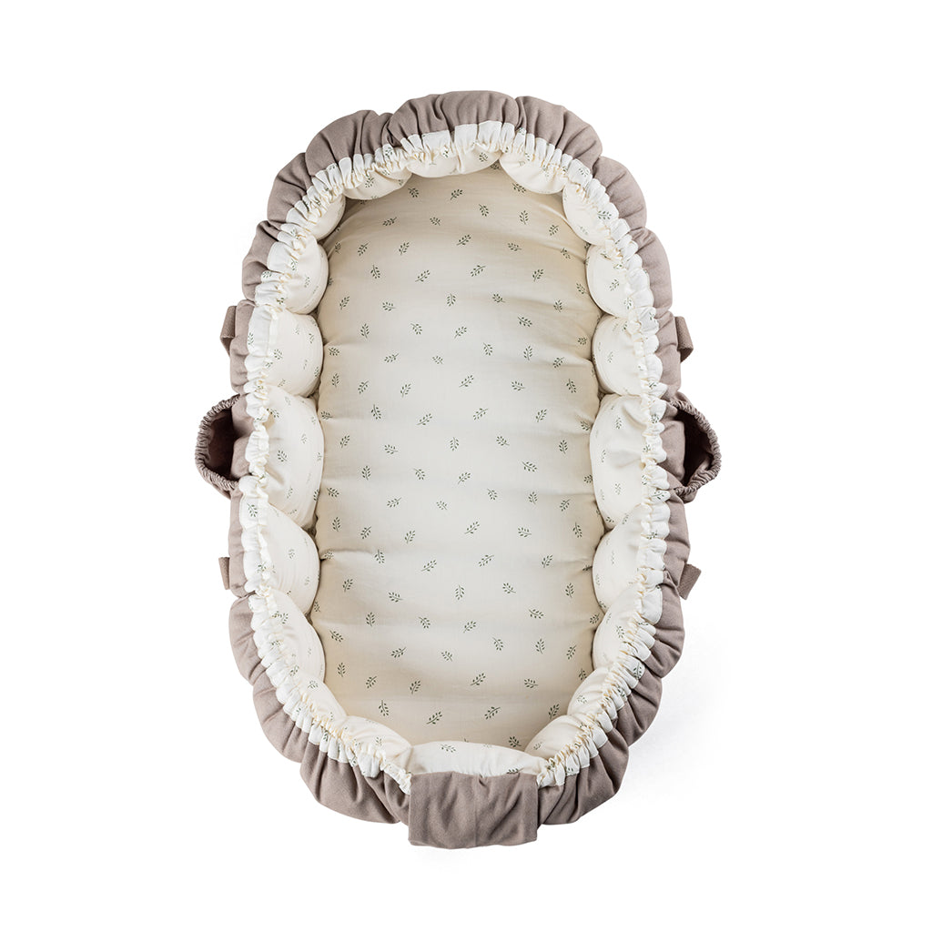 Sebra 3-i-1 babynest, babylift og lekematte, Sophora Leaves - Beige