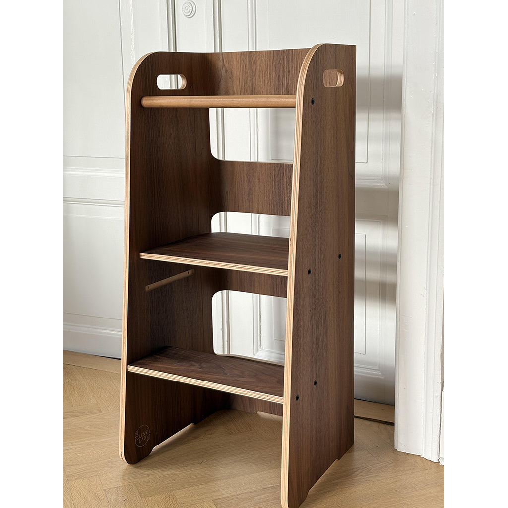 Curve-Lab, Læringstårn, Birk med overflate av valnøttre