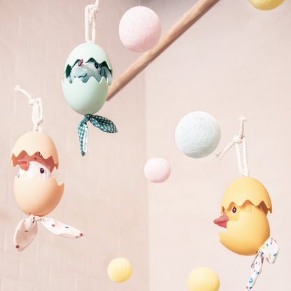 Lilliputiens aktivitetsoppheng, Paulette dansende egg