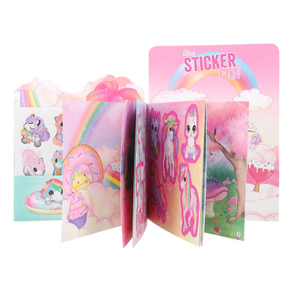 Ylvi mini sticker fun, Liten klistremerkebok