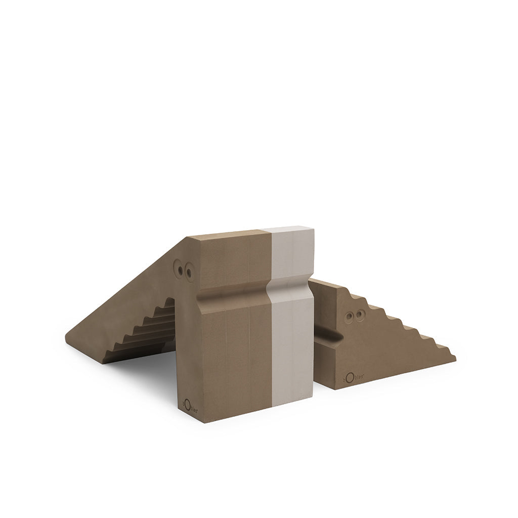 bObles Dino, Sandgrå