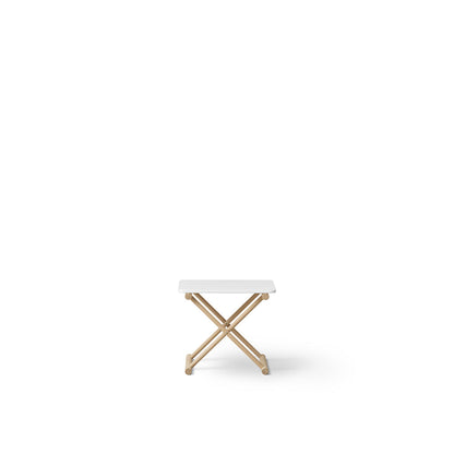 Oliver Furniture, Camp Sengebord lavt – Hvit / Eik