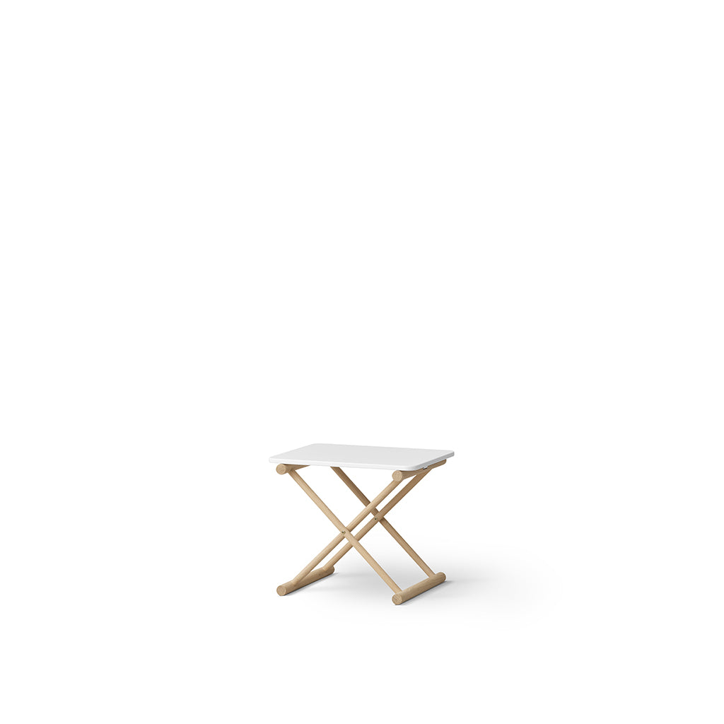 Oliver Furniture, Camp Sengebord lavt – Hvit / Eik