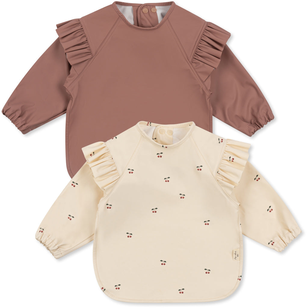 Konges Sløjd Dinner smekke m. ermer og flæser, Cherry /Rosewater