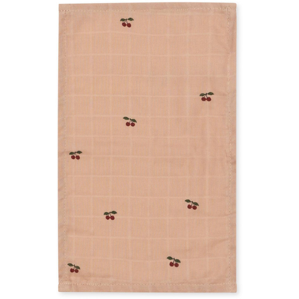 Konges Sløjd dukketilbehør, teppe, bleie og smekke - Cherry blush