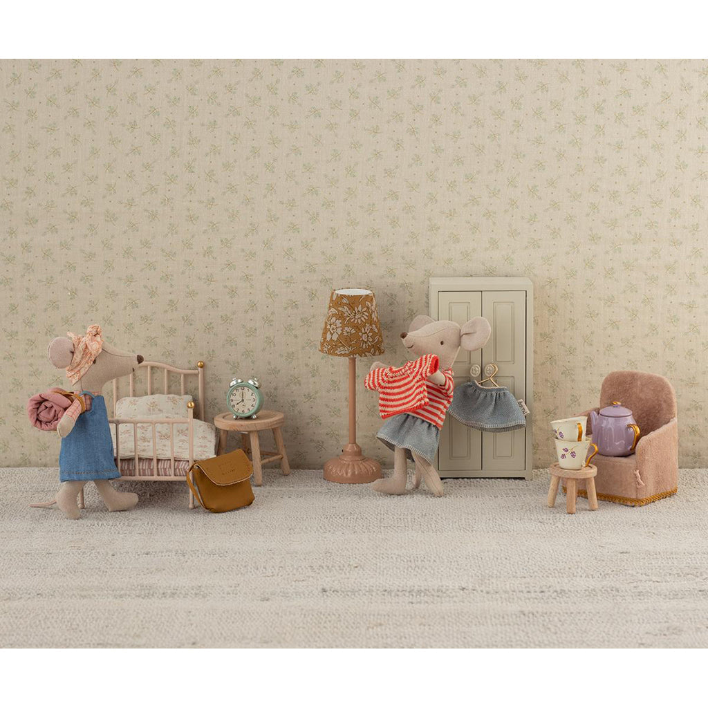 Maileg sammenleggbar stol til mus - Pudder