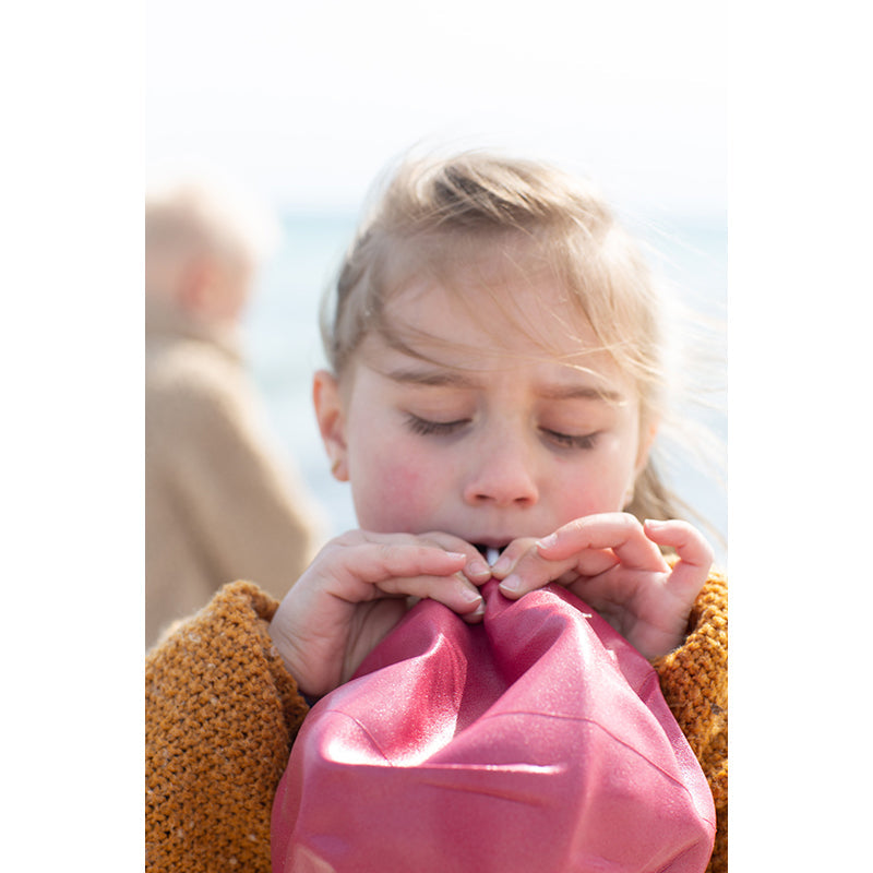 Scrunch-ball, oppblåsbar bløt ball - Cherry red