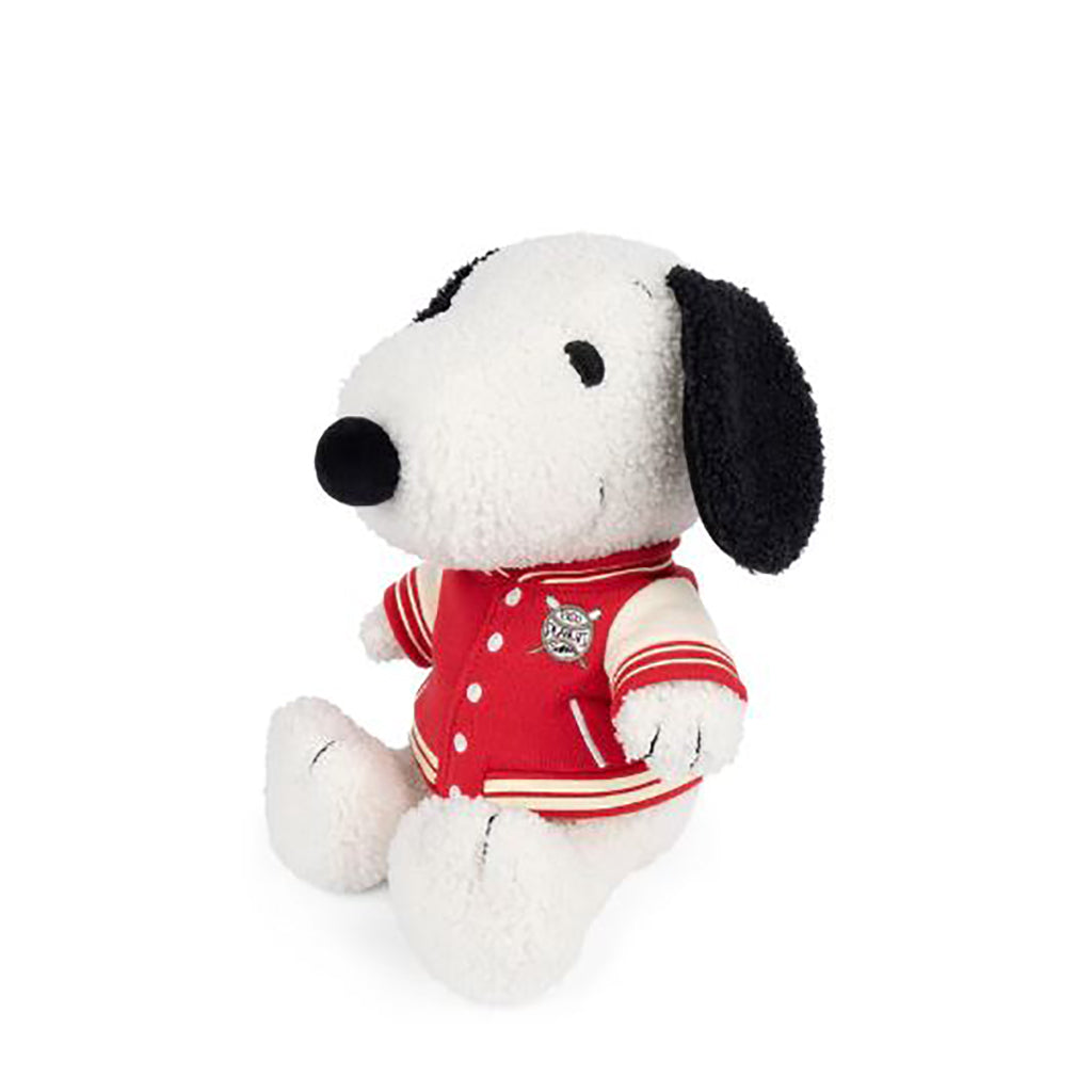 Snoopy med Varsityjakke - 25 cm