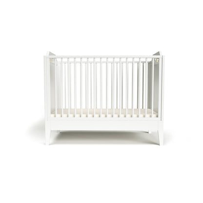 Cam Cam Luca baby tremmeseng, hvid set forfra