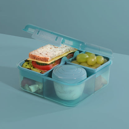 Sistema Bento Cube To Go, matboks med 5 rom og en beholder - Teal stone