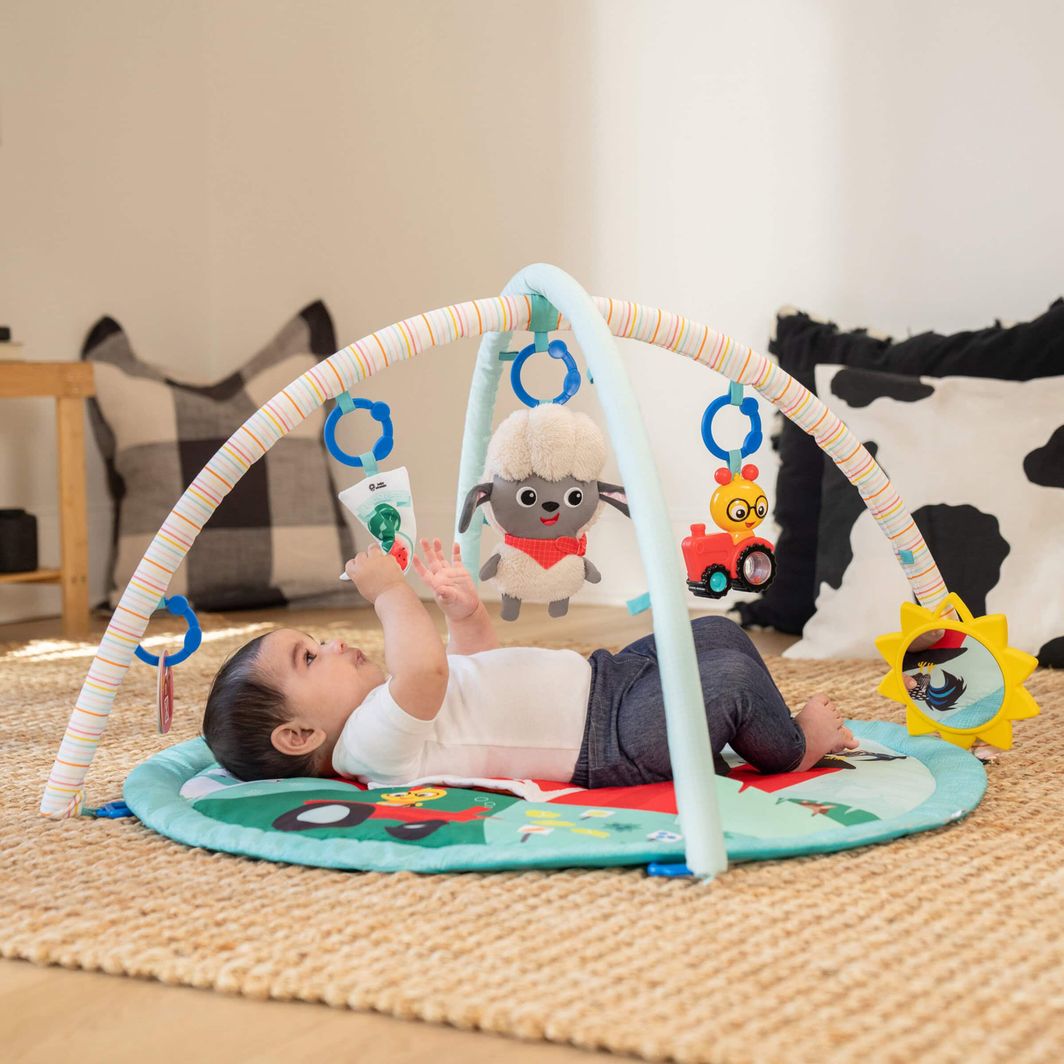 BABY Einstein Happy Harvest™ aktivitetsteppe med sanseopplevelser