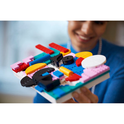 LEGO® Art, Moderne kunst