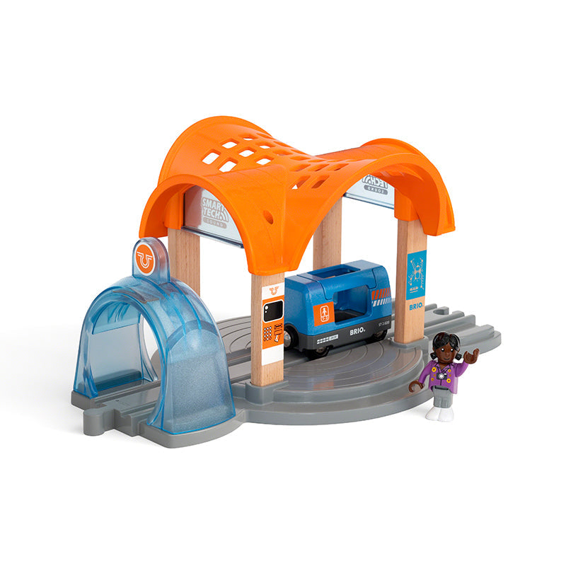 Brio Smart Tech lyd action tunnelstasjon