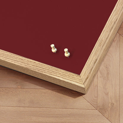 Oppslagstavle med eikramme, Pinot Noir – 62 x 42 cm