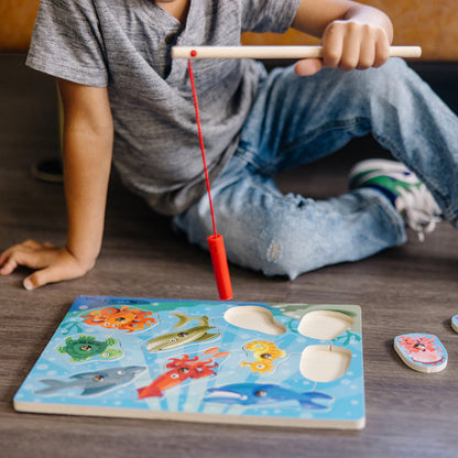 Melissa &amp; Doug Magnetisk trepuslespill med fiskestang, 10 brikker