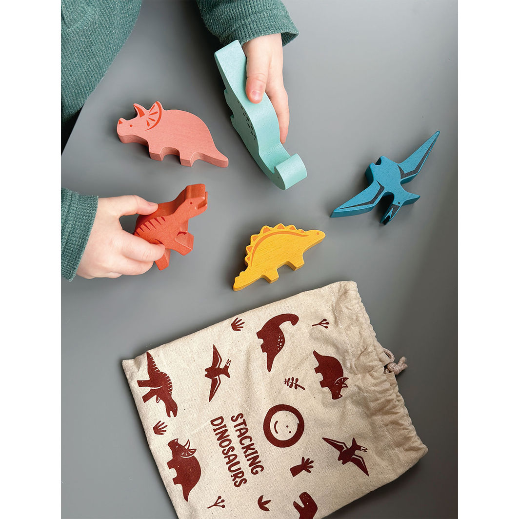 Mentari, Stableleke - Dinosaurer