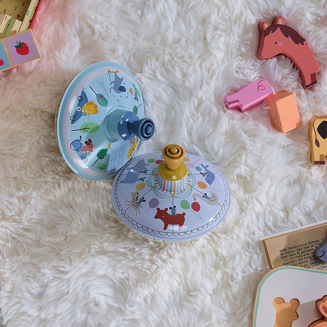 Vilac, Snurretopp i metall – ass. farger