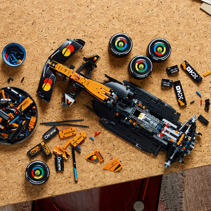 LEGO® Technic McLaren MCL39 F1®-bil