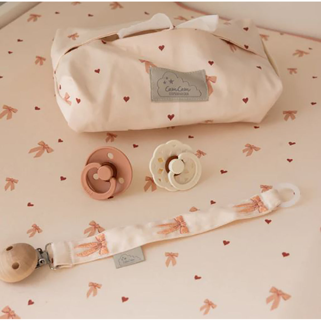 Cam Cam brodert smokkesnor, økologisk - Bows