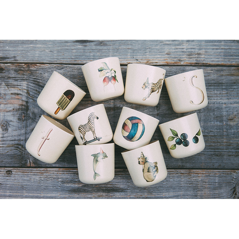 Konges Sløjd Alfabet melaminkopp, A - Z