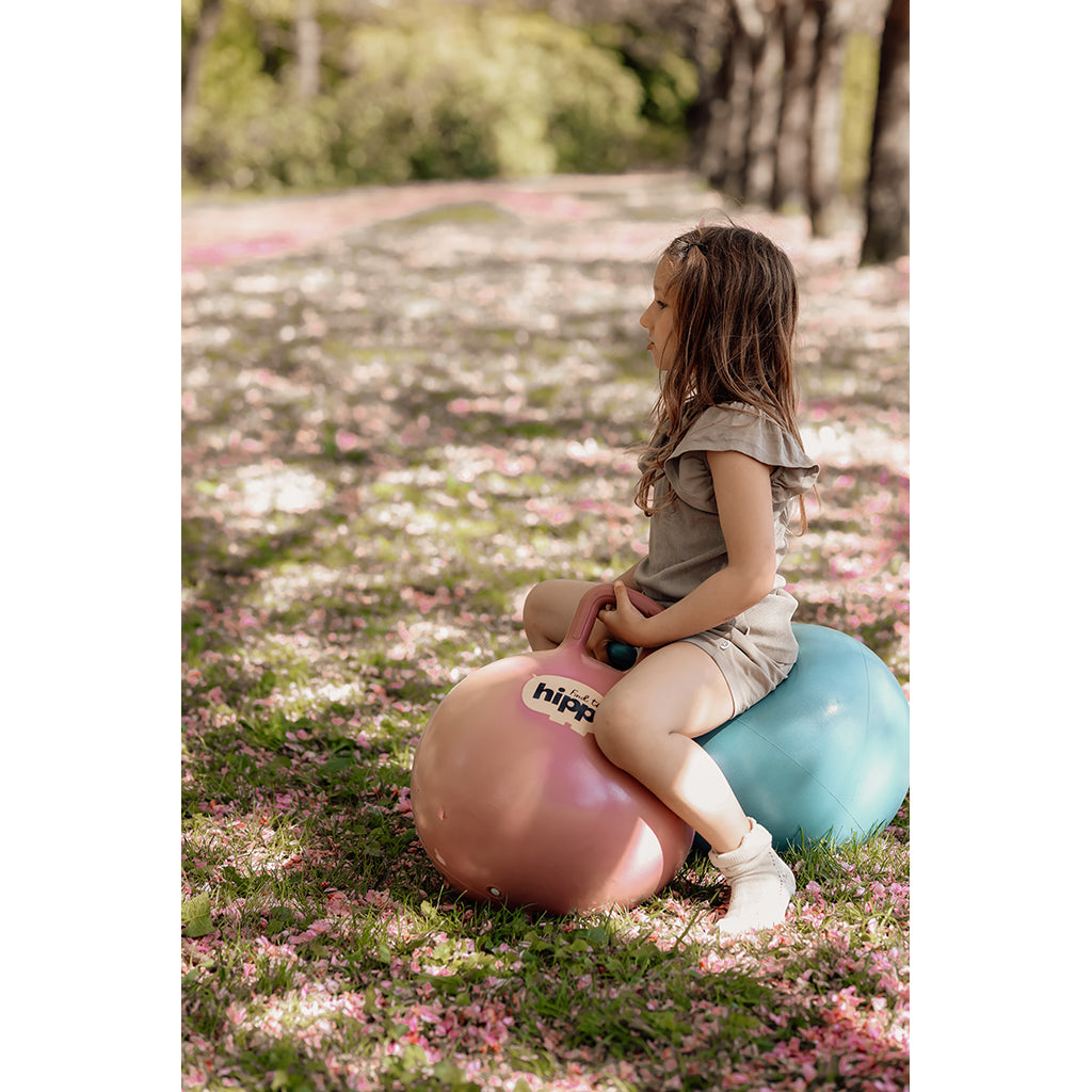 Find that Hippo, hoppeball - Turkish Rose