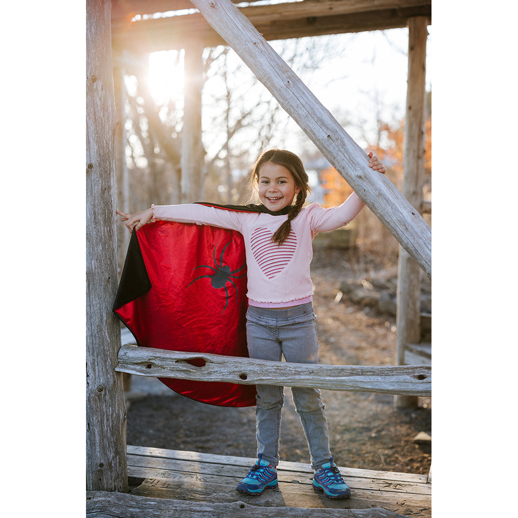 Great Pretenders Spider-kappe og Batman-kappe i ett – str. 5–6 år