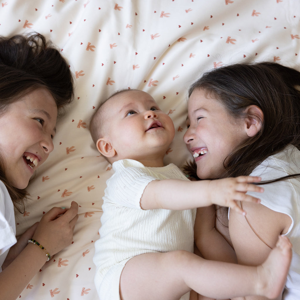 Cam Cam babysengetøy, Økologisk - Bows