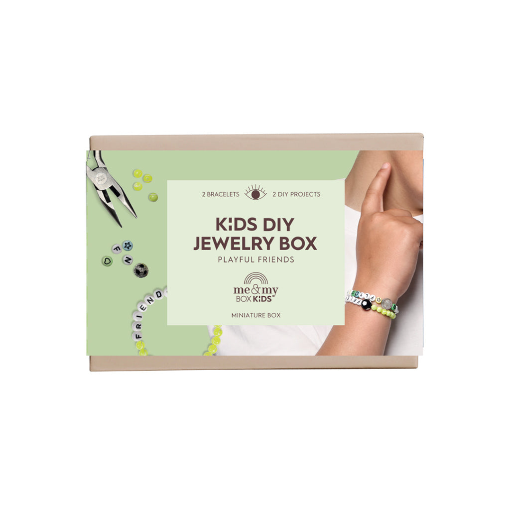 Me &amp; My Box, Lekne Venner