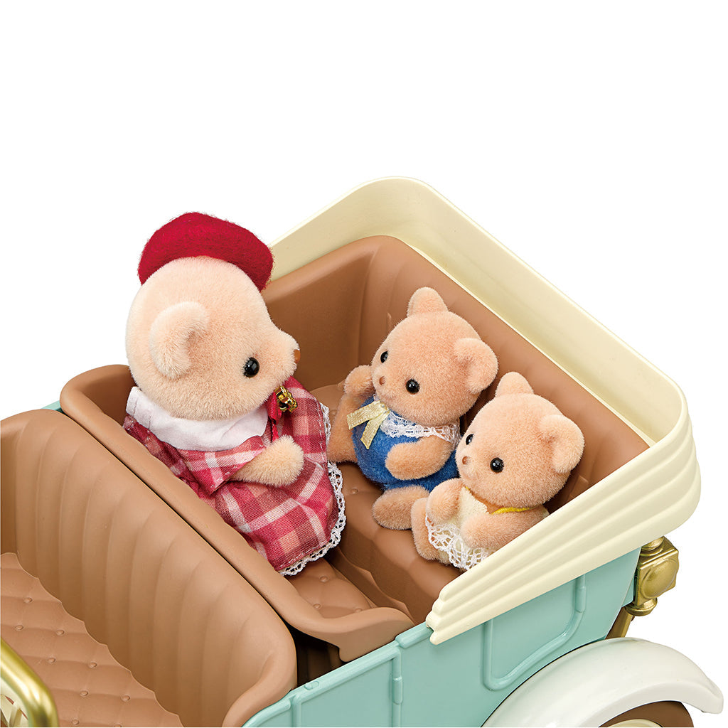 Sylvanian Families, klassisk familiebil