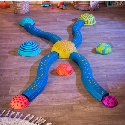 B Toys Balansebane, Solsystemet - Aktiv lek blant planetene