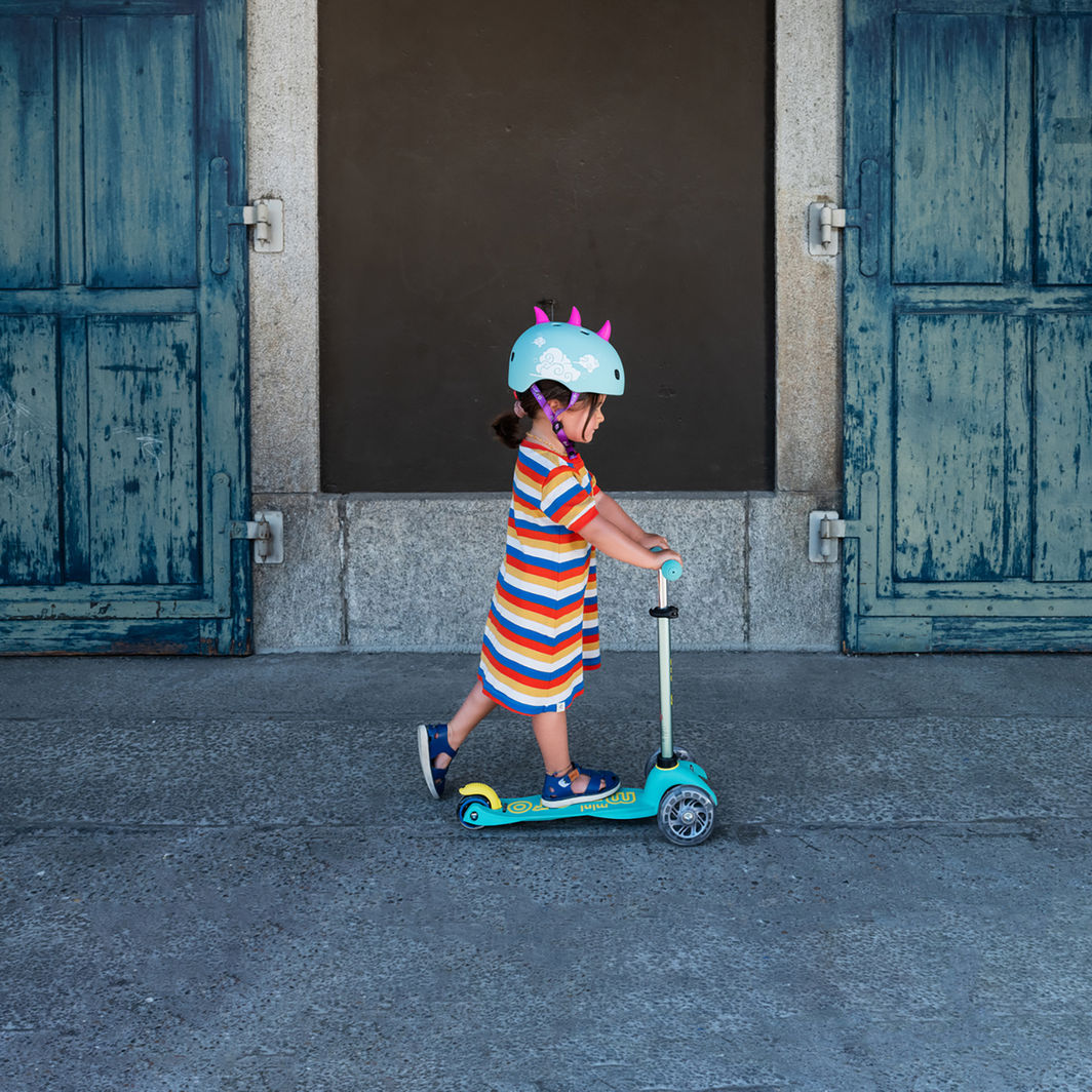 Micro Hjelm, 3D Drage - Str. S (2-5 år)