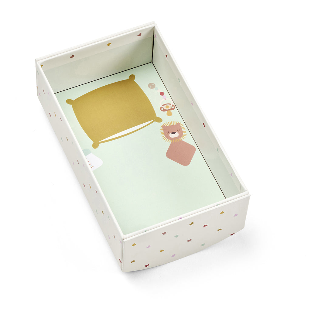 Lilliputiens-dukke Jackie i pappvugge, 18 cm