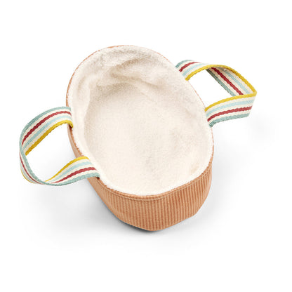 Lilliputiens-dukke Mela i kurv, 21 cm