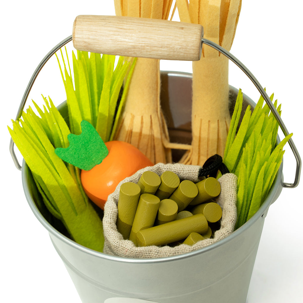 By Astrup Vann- og fôrbøtte til kjepphest, Uten tilbehør