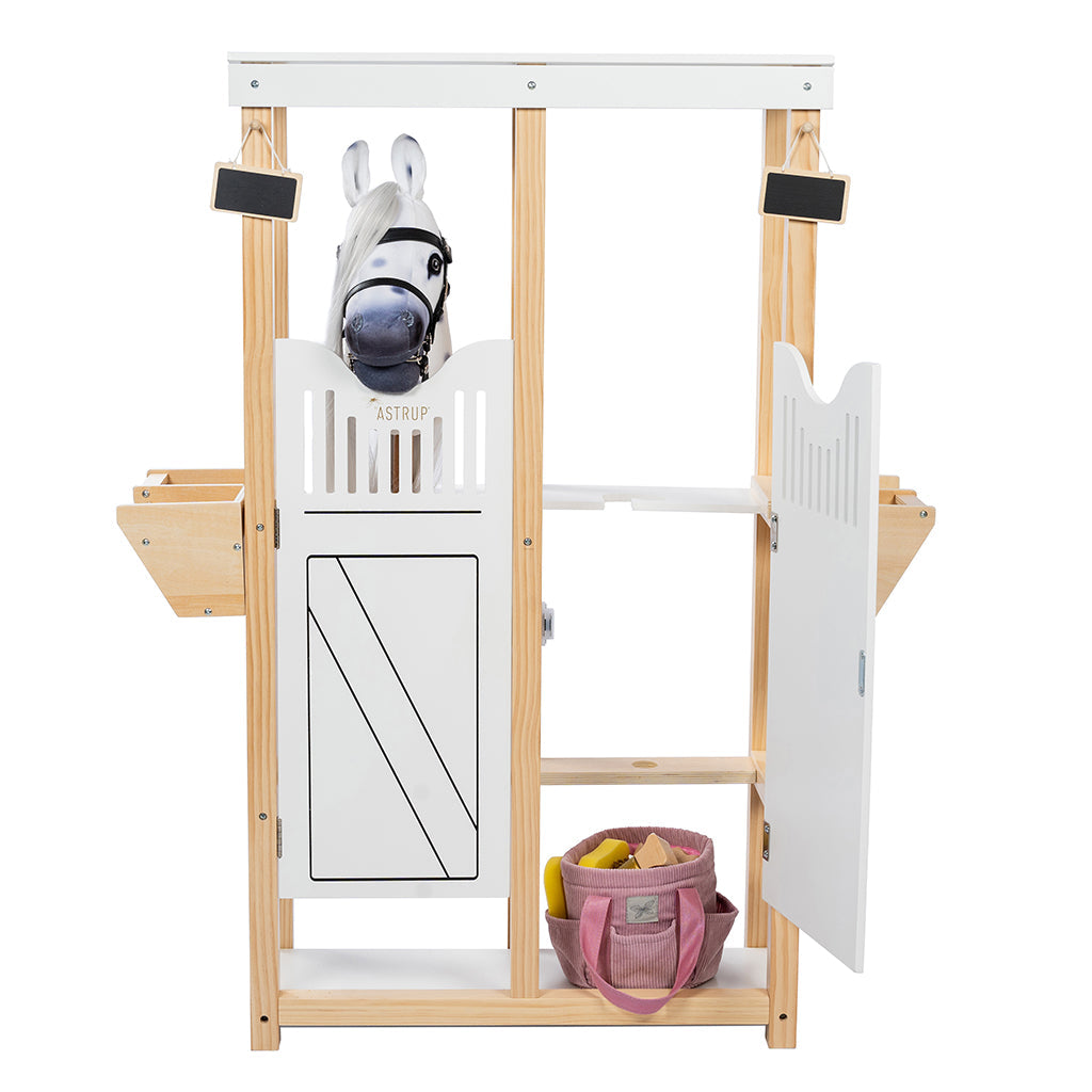 By Astrup Hestestall for 2 kjeppehester