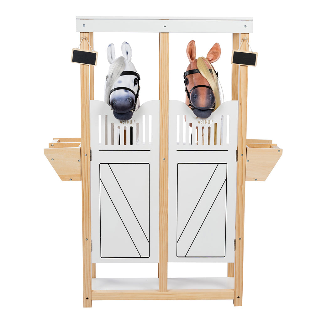 By Astrup Hestestall for 2 kjeppehester