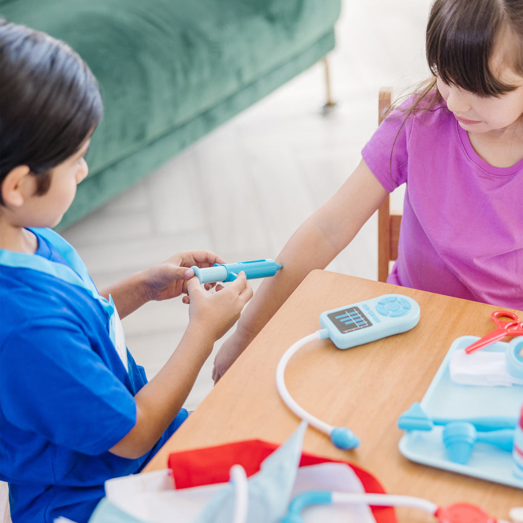 Melissa &amp; Doug Bli frisk doktorsett med 25 deler