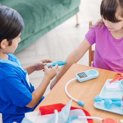 Melissa &amp; Doug Bli frisk doktorsett med 25 deler